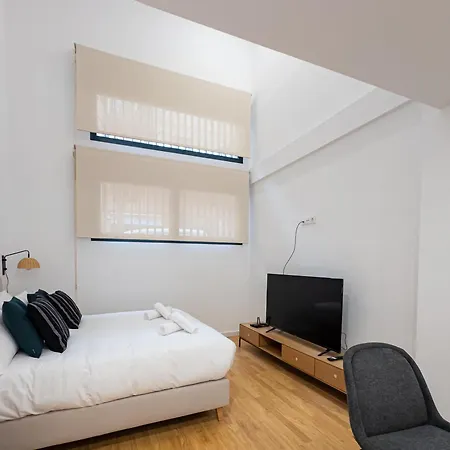 Stay U-Nique Apartments Albeniz Bcn L'Hospitalet de Llobregat Exterior photo
