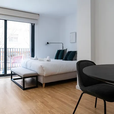 Stay U-Nique Apartments Albeniz Bcn L'Hospitalet de Llobregat Exterior photo