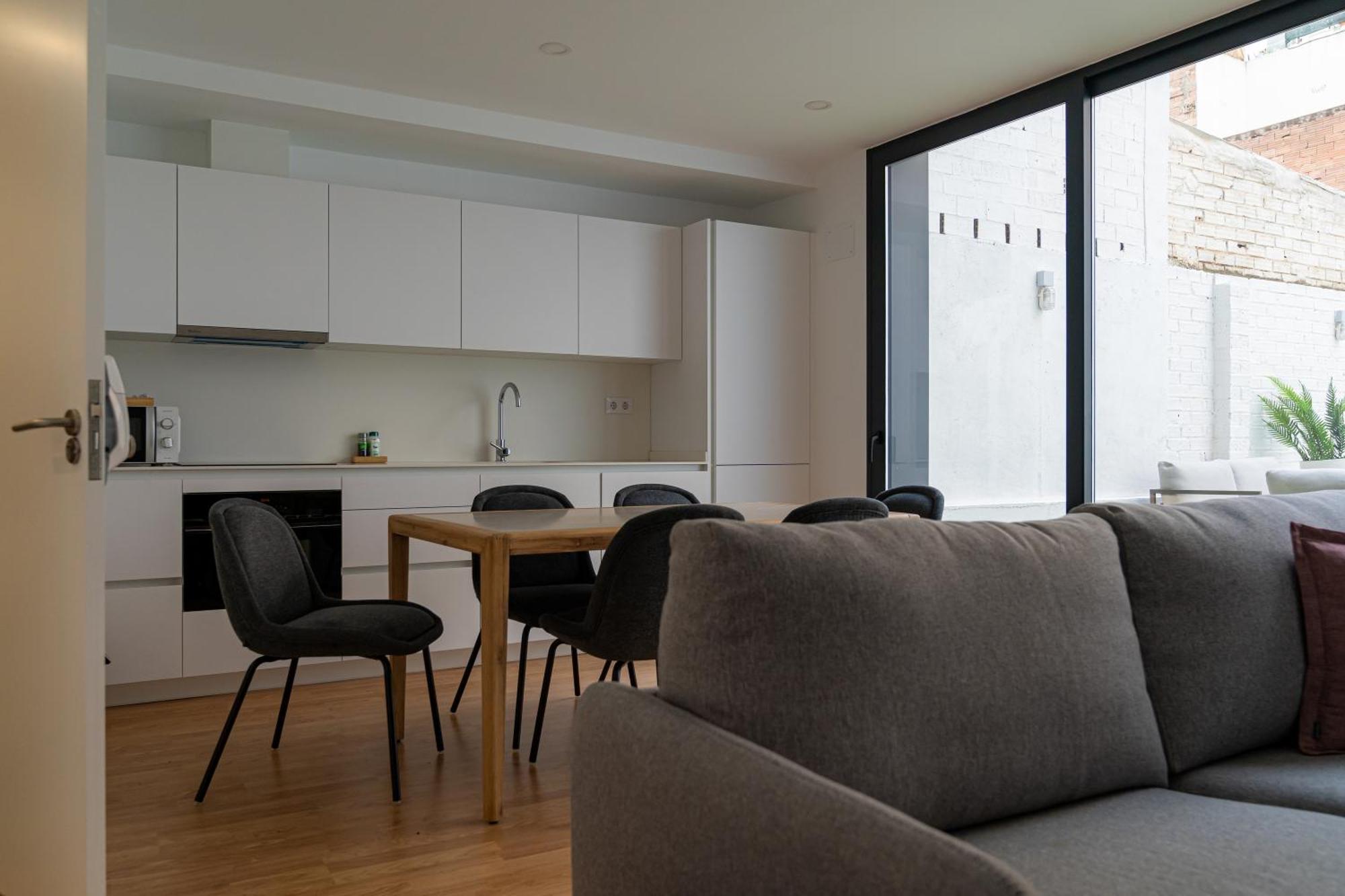U-nique Albeniz Bcn Apartment L'Hospitalet de Llobregat